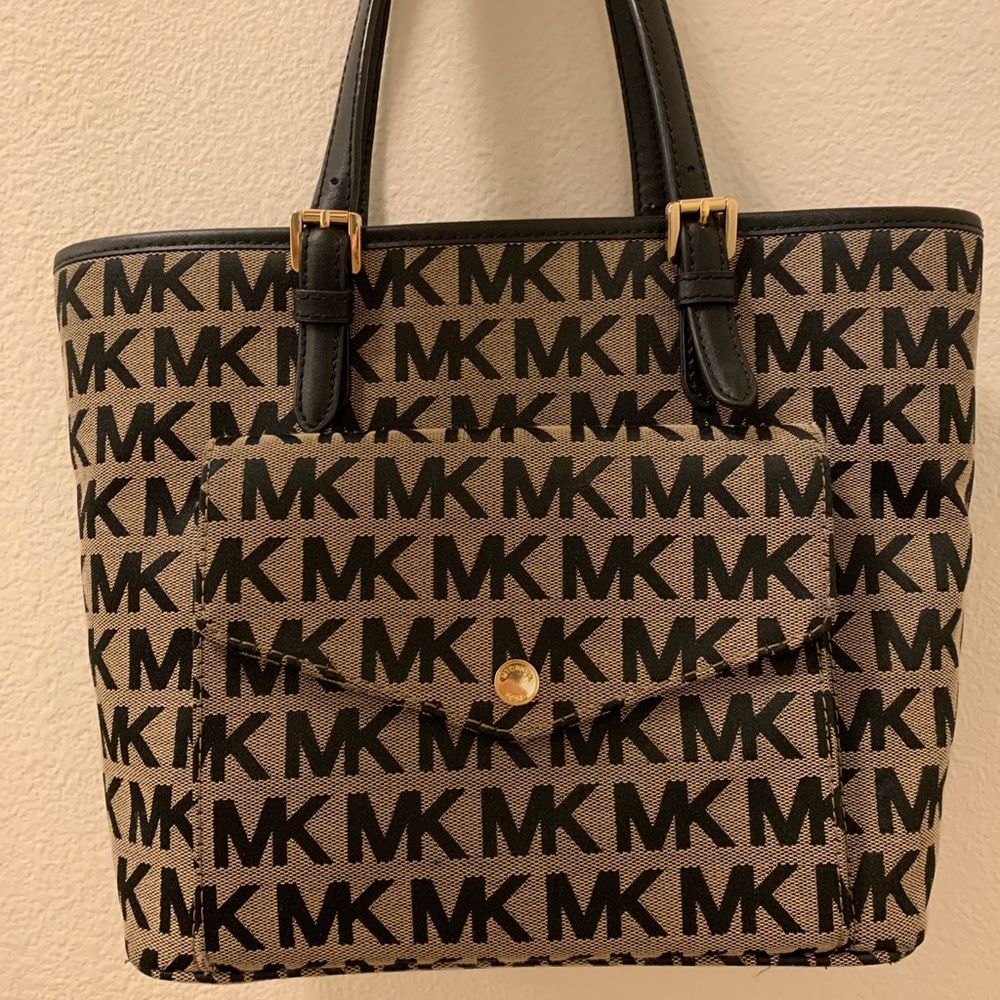 Michael Kors Medium Tote